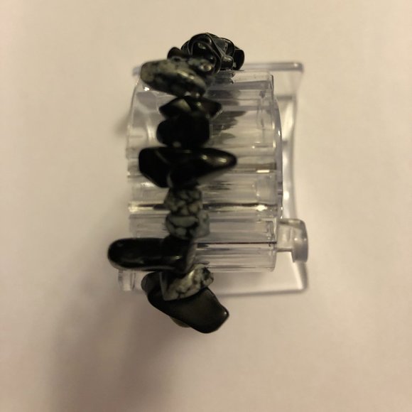 Onyx Chip Natural Stone Bracelet - Picture 4 of 5